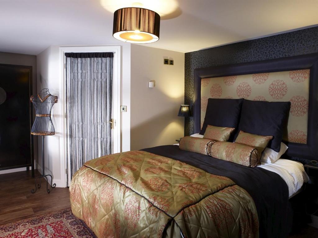 Wall Hill Farm Northwich Bilik gambar